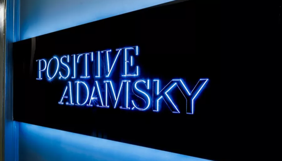 Positive Adamsky transitions to a holding structure